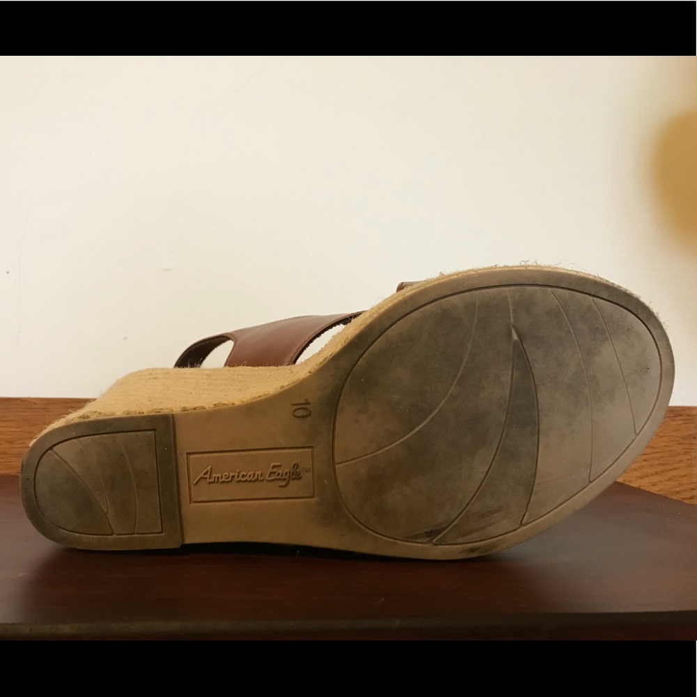 American Eagle Brown Wedges - Picture 3 of 8
